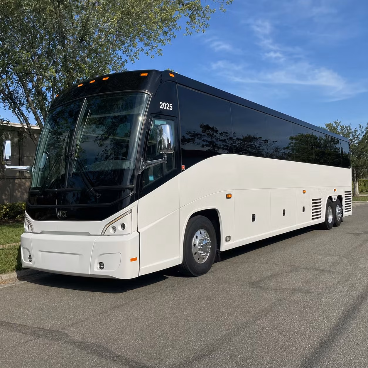 charter buses for wichita state shockers games at charles koch arena