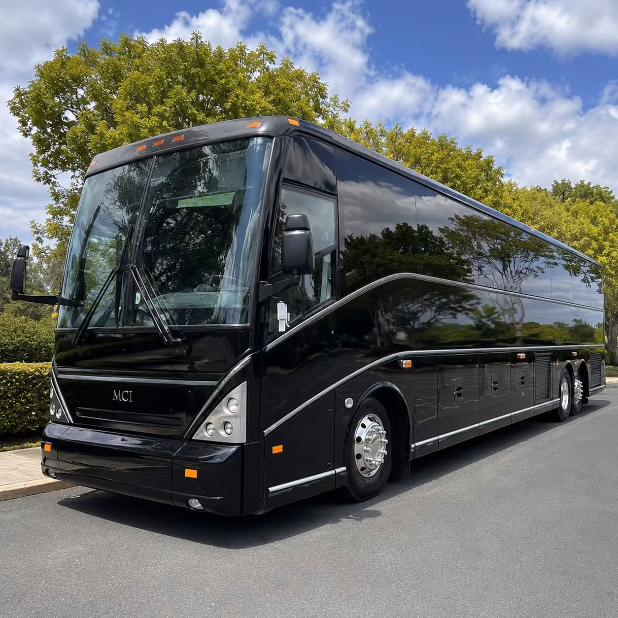 getting your group to intrust bank arena has never been easier