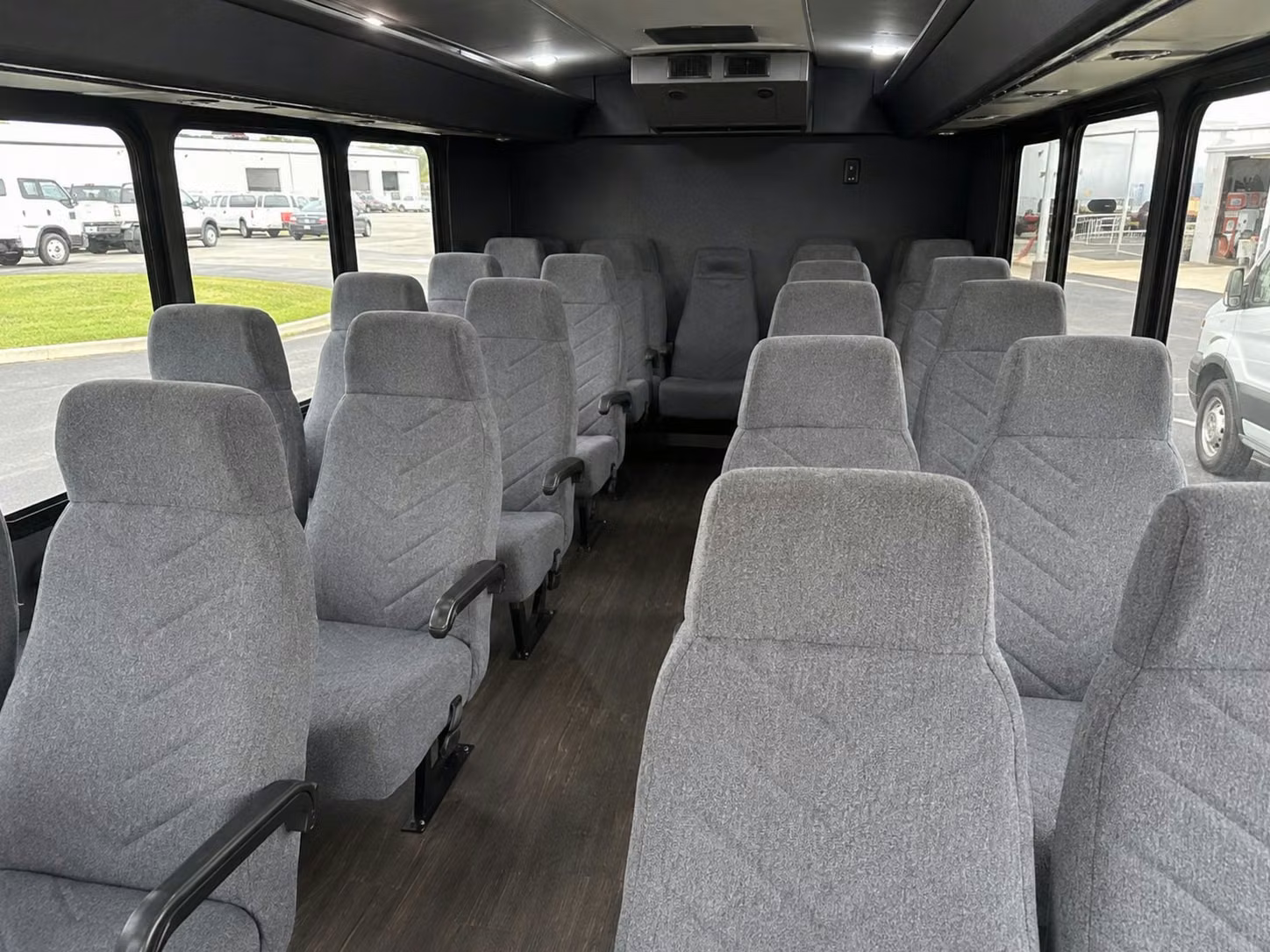 minibus rentals in wichita for smaller prom groups who want privacy
